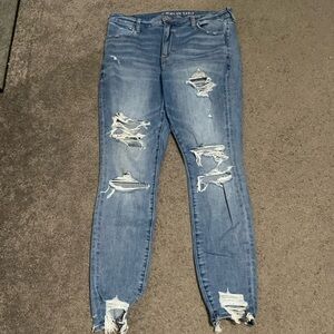 American Eagle High Rise Jeans